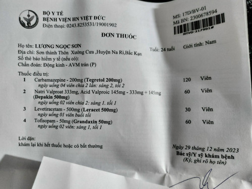 DEPAKINE 500.jpg
