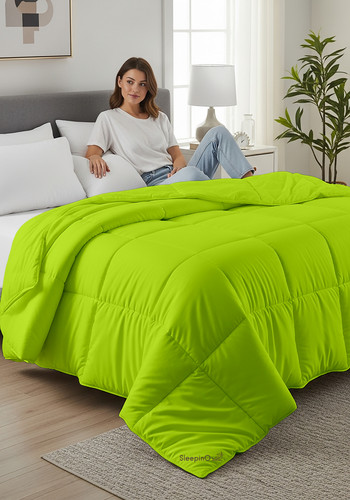 Parrot Green (1).jpg