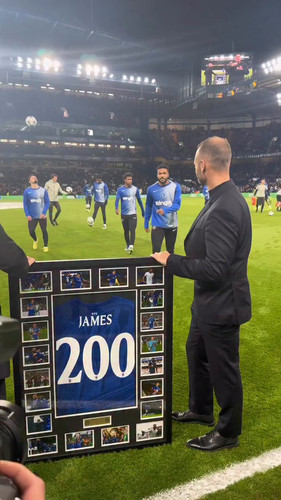 4SzH lghwCv4drE6.jpg