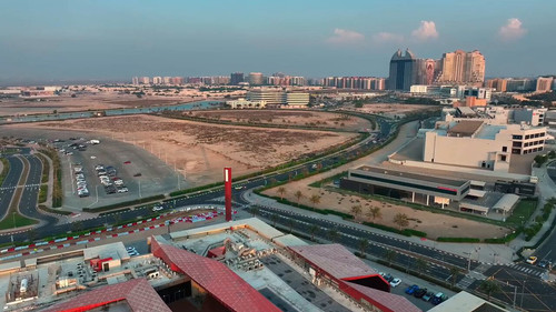 iu9eZzVJ Eew9F3c.jpg