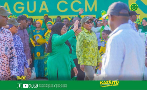 G392f1ZWkAAFGZo.jpg
