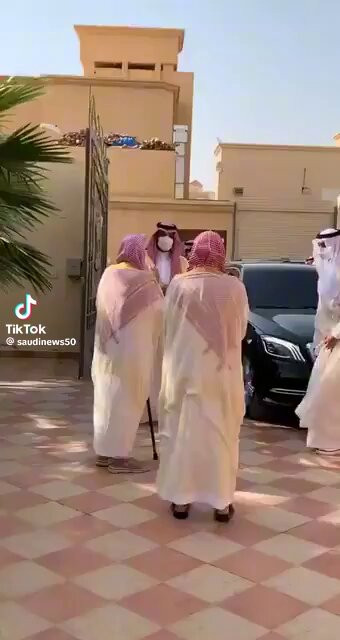  9J2XwSiIyOz5s3 .jpg