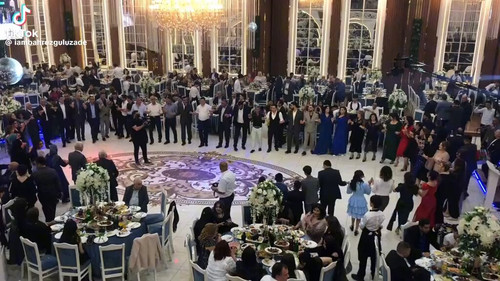 6 lXqnmUmeUVDu9F.jpg