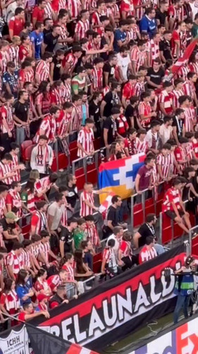 RDtPXutmLSTr qej.jpg