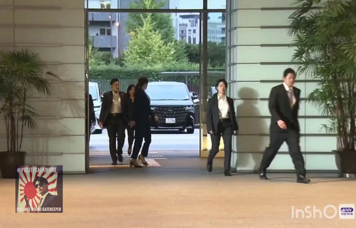 sPF7fQ azY8GBCqE.jpg