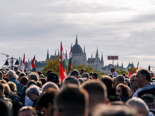 571242118 1237134561553635 4605483148188847559 n.jpg?stp=dst jpg s590x590 tt6& nc cat=101&ccb=1 7& n.jpg