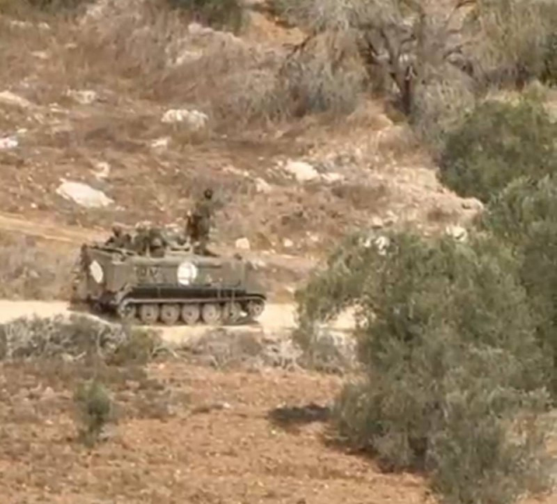 مجنزرة لجيش الاحتلال تقتحم بلدة رمانة غربي مدينة جنين....