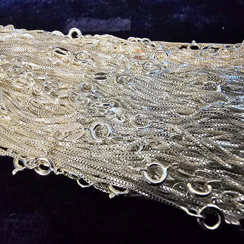 cropped 17612651299262775711428162953598.jpg