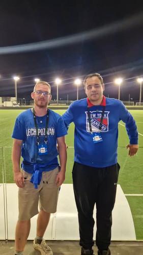 XlmsOknUTAQiF AT.jpg