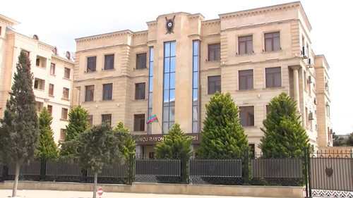 0E39N gqv7bFSAco.jpg