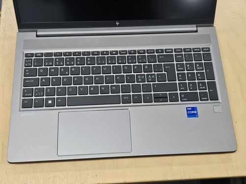 HP ZBook Power G10 b.jpg