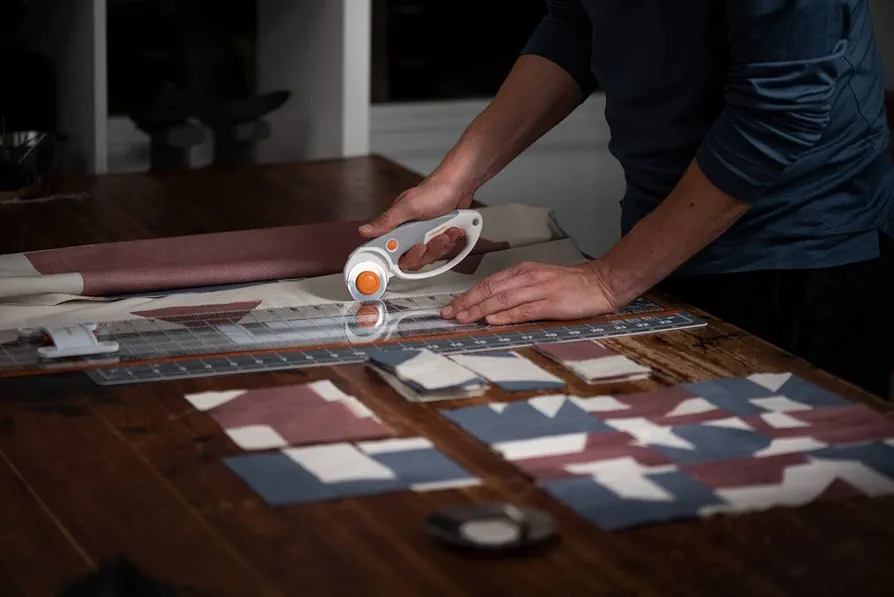 Fiskars Rotary Cutter Image 6