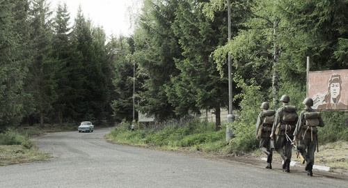 Muz.který.stál.v.ceste.AKA.The.Man.Who.Stood.in.the.Way.2023.1080p.BluRay.CZ.DDP5.1.x264 PTer.mkv sn.jpg