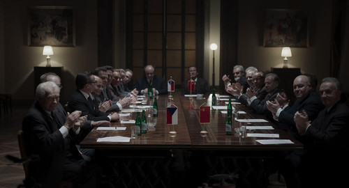 Muz.který.stál.v.ceste.AKA.The.Man.Who.Stood.in.the.Way.2023.1080p.BluRay.CZ.DDP5.1.x264 PTer.mkv sn.jpg