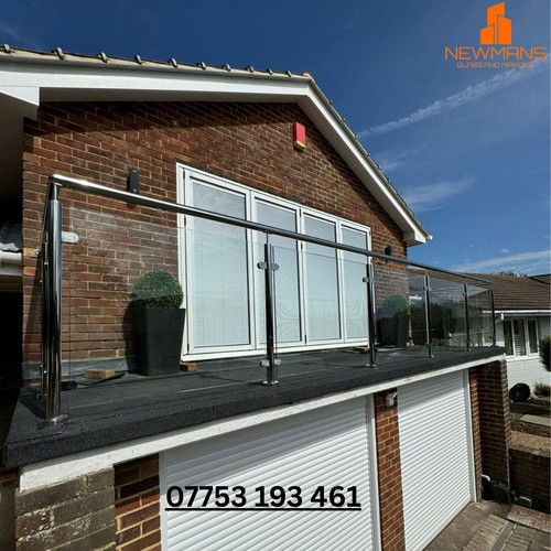 Glass balustrade Brighton.jpg