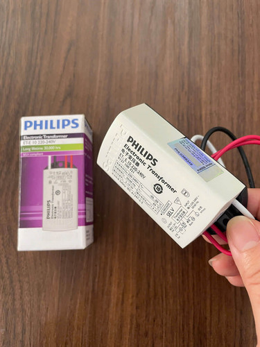 Nguon ballast tang pho bien ap dien tu den led mr16 et e 10 led philips 03.jpg