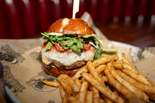 TURKEY BRUSCHETTA BURGER 15.jpg