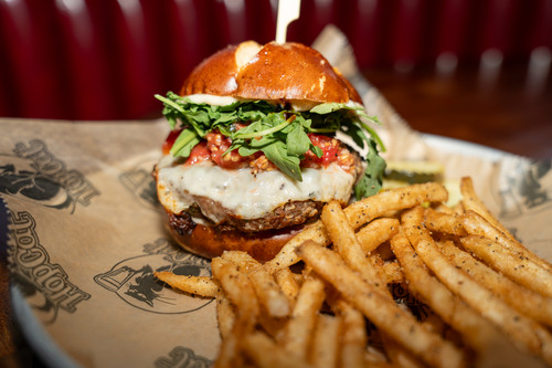 TURKEY BRUSCHETTA BURGER 16.jpg