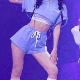 SakuraFlauntTightnessBod.gif