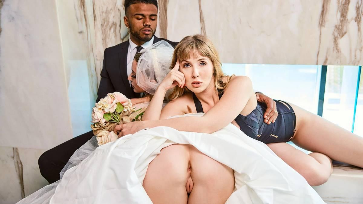 [Deeper] Lena Paul, Laney Grey Come First