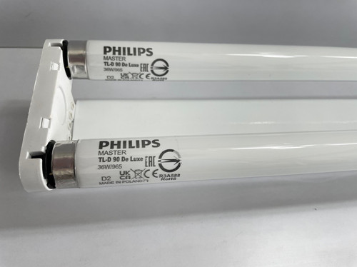 bong den huynh quang thang soi mau philips d65 master de luxe tl d90 36w 965 t8 6500k 1200mm 02.jpg