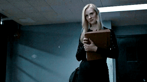 tumblr 4cc4f7e196b8d1d437346e2b2362cd73 83c30ea8 540.gif