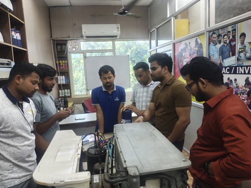 Ac PCB Repairing Course | Ac PCB Repairing Institute in Delhi.jpg