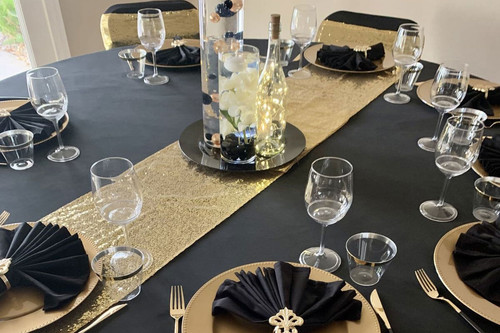 black polyester tablecloth.jpg