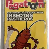 P 209 PEGA CUCARACHAS CON PODEROSO ATRAYENTE