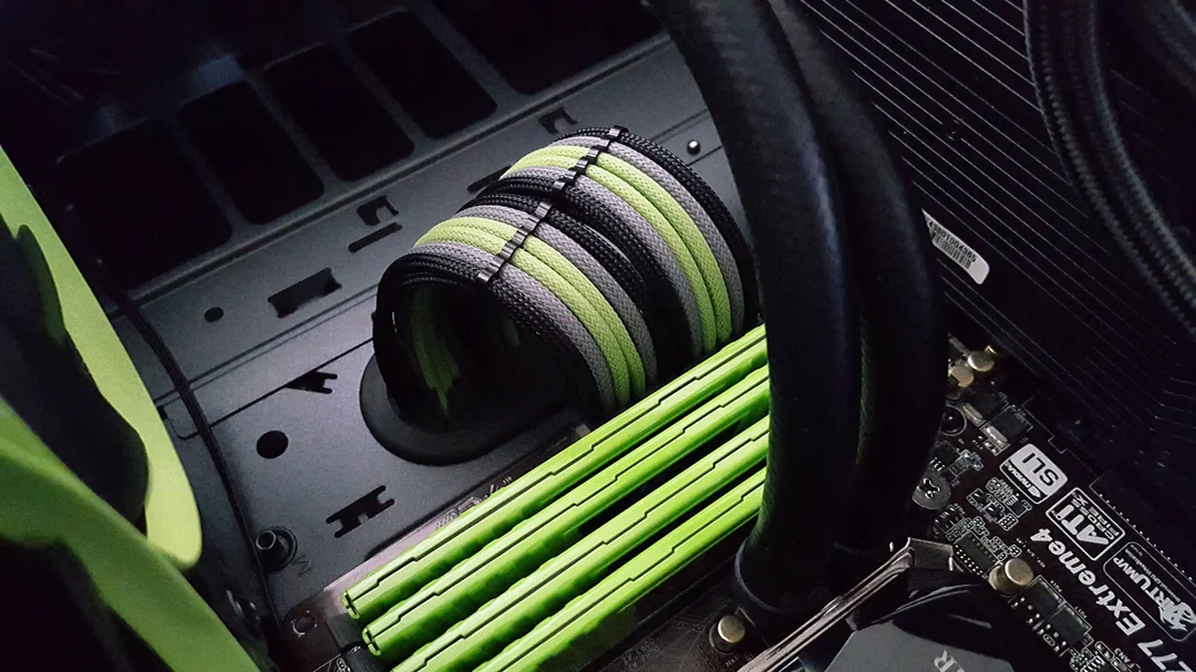 Cable management detail