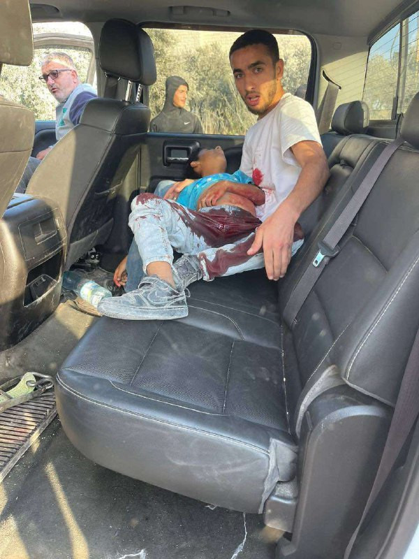 إصابة طفل برصاص الاحتلال خلال اقتحام قرية الريحية، جنوبي الخليل....