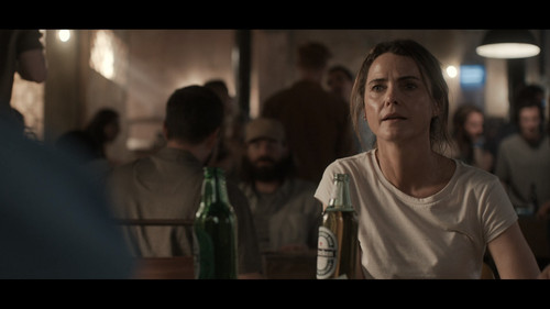 The.Diplomat.S03E02.Last.Dance.at.the.Country.Club.1080p.NF.WEB DL.CZ EN.DD+5.1.Atmos.H.264 FLUX.mkv.jpg