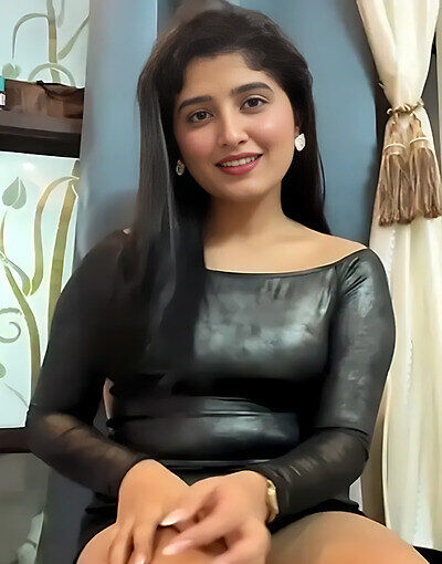 Bhabhi Closeup Exposing UnRated Hot Short Film