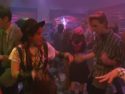 cap That.80s.Show.S01E01.Hulu.Rip.480p TheMCP 00 00 06 01.png