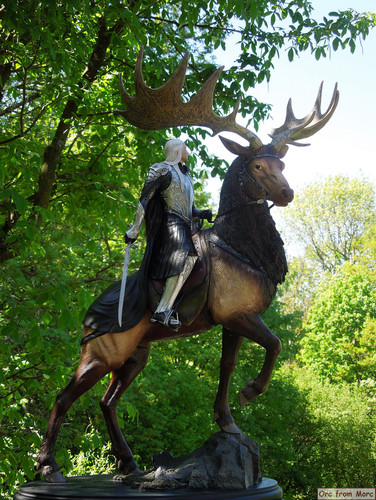 002 Thrandui on Elk.jpg