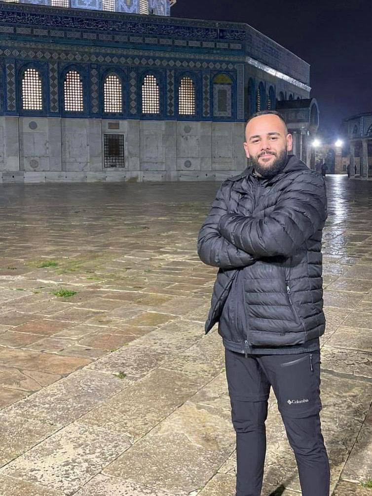 اعتقلت قوات الاحتلال الطالب في جامعة بيرزيت المحرر محمد موسى مصطفى من منزله في قرية العيساوية بالقدس المحتلة....