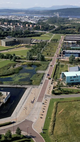 MURhvXV1lN X0528.jpg