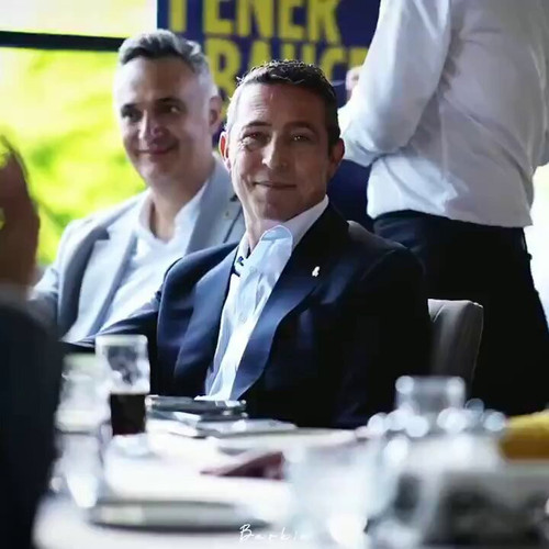 j KLoUuCp629ITwQ.jpg