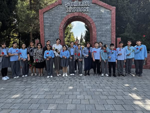 549209776 811052882090333 4749903443406463062 n.jpg?stp=cp6 dst jpg s600x600 tt6& nc cat=100&ccb=1 7.jpg