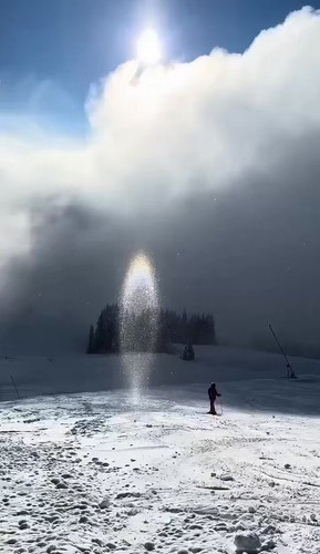 yDZMoH apAPnuWQU.jpg