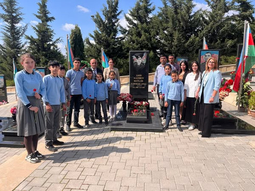 553345584 1380777560719979 2965811866012341461 n.jpg?stp=dst jpg s600x600 tt6& nc cat=106&ccb=1 7& n.jpg