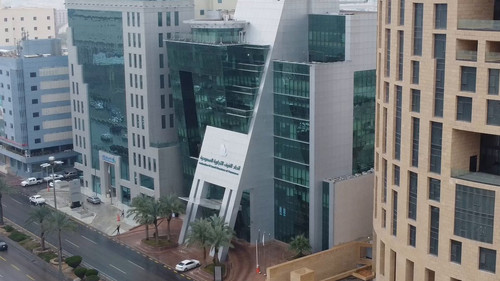 Rsr pLeAdqm6XKVI.jpg