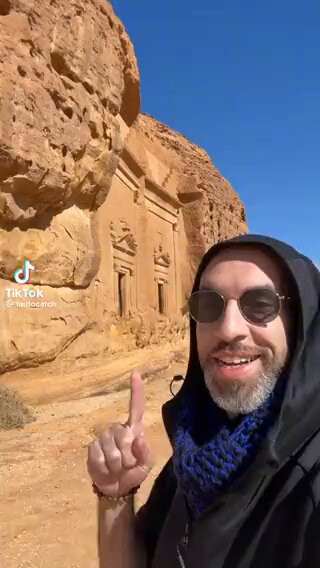 z WEo1fYlyLEalwR.jpg