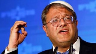 بن غفير: سيحاسب التاريخ كل من يجرؤ على رفع إصبعه اليوم ضد قانون عقوبة الإعدام للأسرى الفلسطينيين..

-أتوقع من كل الكتل البرلمانية أن تضع السياسة جانبا...
