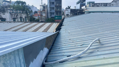 20251105 Máy lạnh mái 2.jpg