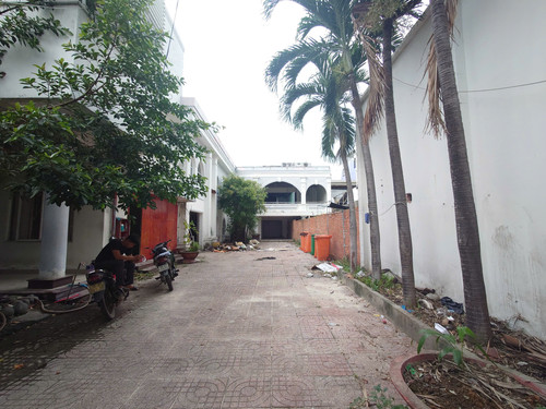 20251021 Đâp vách tường 2.jpg