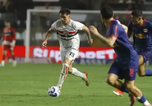 Enzo Díaz permanece no São Paulo, e números impressionantes são revelados nos bastidores do clube