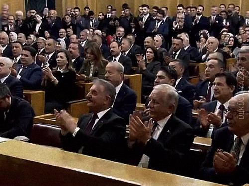 90 ZTsHCjlfNKR4Z.jpg