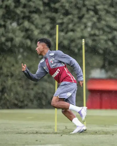 Desempenho do São Paulo despenca sem Marcos Antônio e Libertadores se afasta na tabela