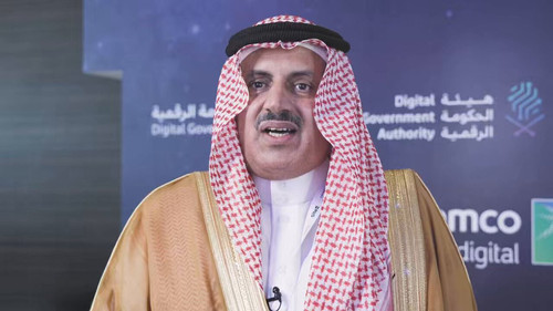 v4RgHoxxLZIrwA z.jpg